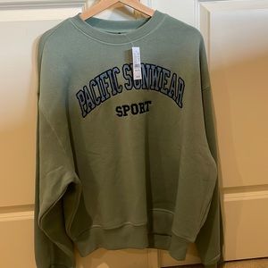 PacSun crewneck (M)